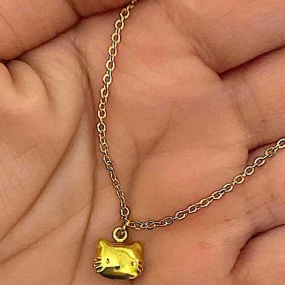 Hello Kitty Gold Plated Charm Pendant Necklace - Picture 3 of 3